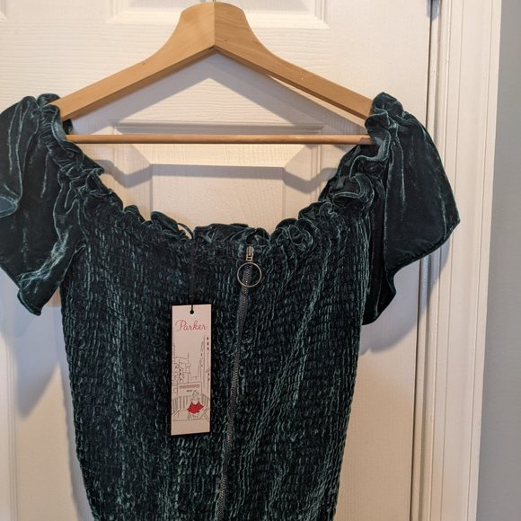 Parker Velvet Jumpsuit Sz 6 NWT $298 Everglade Green - Picture 3 of 8